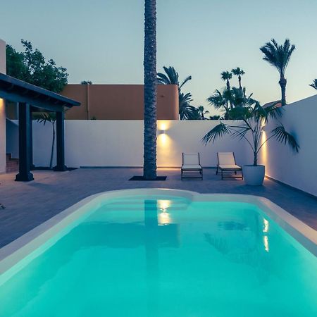 Villa Tropico - Design House With Pool In Corralejo Eksteriør bilde