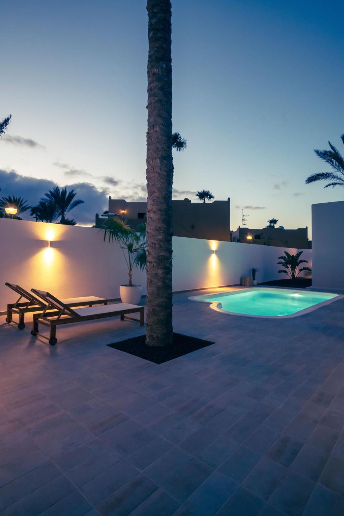 Villa Tropico - Design House With Pool In Corralejo Eksteriør bilde